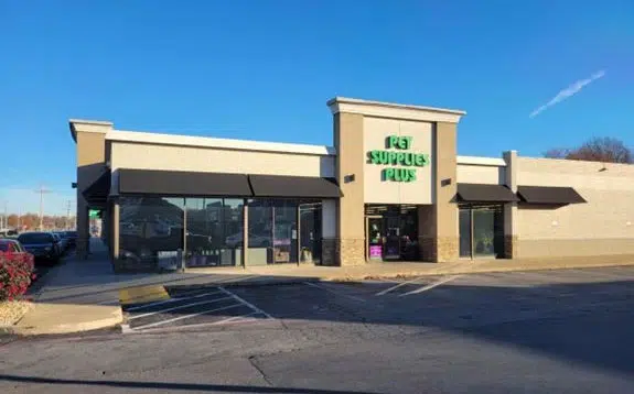 Pet Supplies Plus - South Glenstone Ave, Springfield, MO